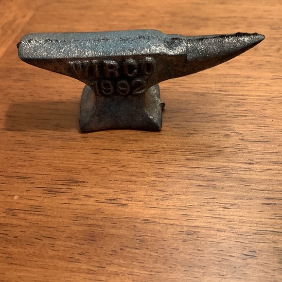 Vintage Mini Cast Iron Anvil Jewelry Blacksmith Paperweight WIRCO 1992 - Picture 3 of 9